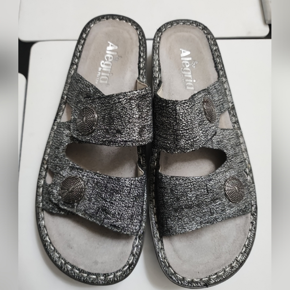 Alegria Women's Metallic Black Sandals